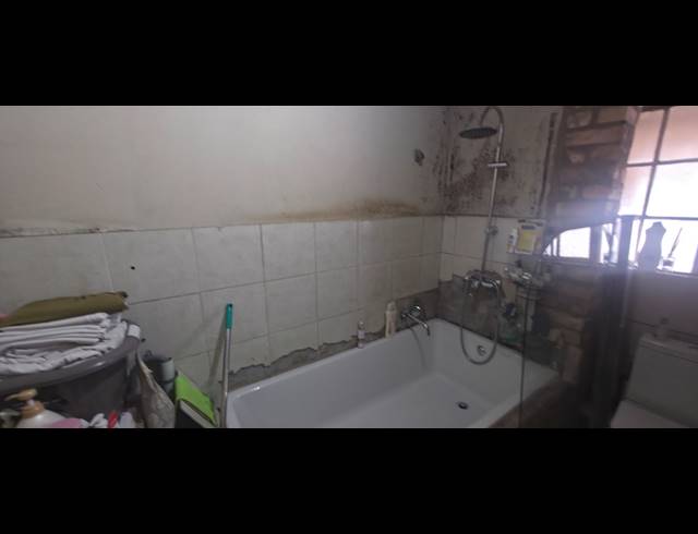 2 BEDROOM SECTIONAL TITLE FOR SALE IN DEL JUDOR